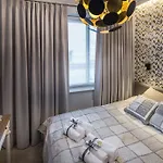 Sea Sail By Oneapartments شقة