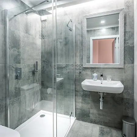 Апартаменты Sea Sail *