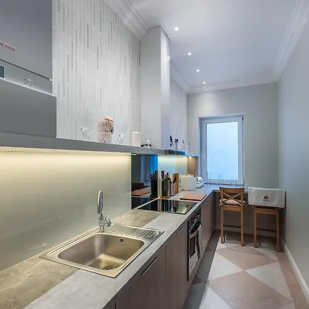 Sea Sail Апартаменты